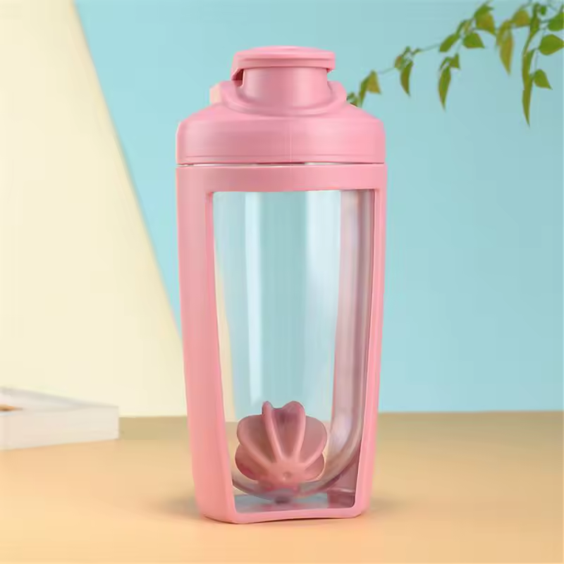 Nadora Bottle Shaker